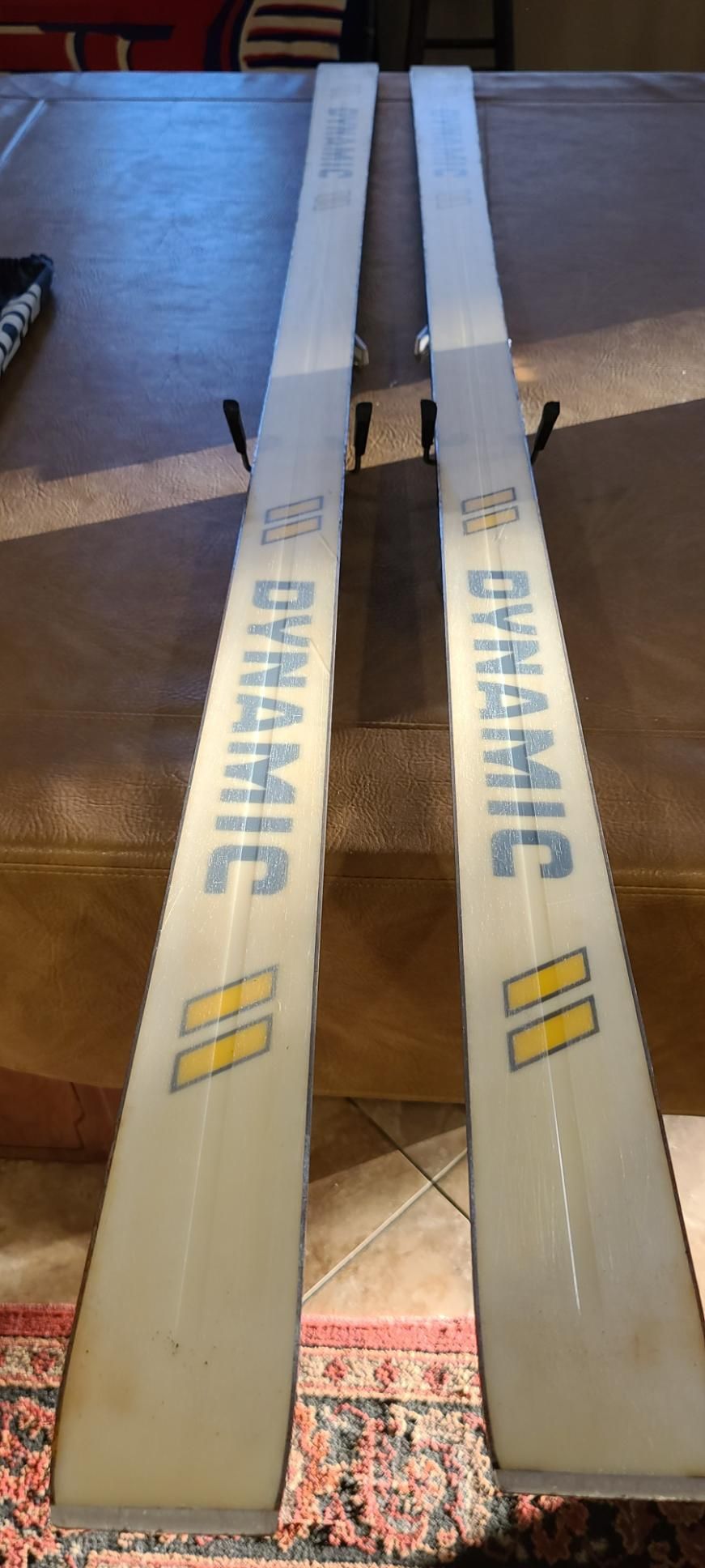 Snow Skis 