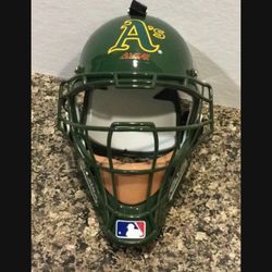 Mlb Vintage Oakland A’s Mini Catchers Mask