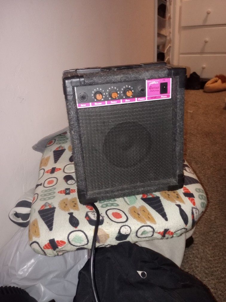 mini guitar amp