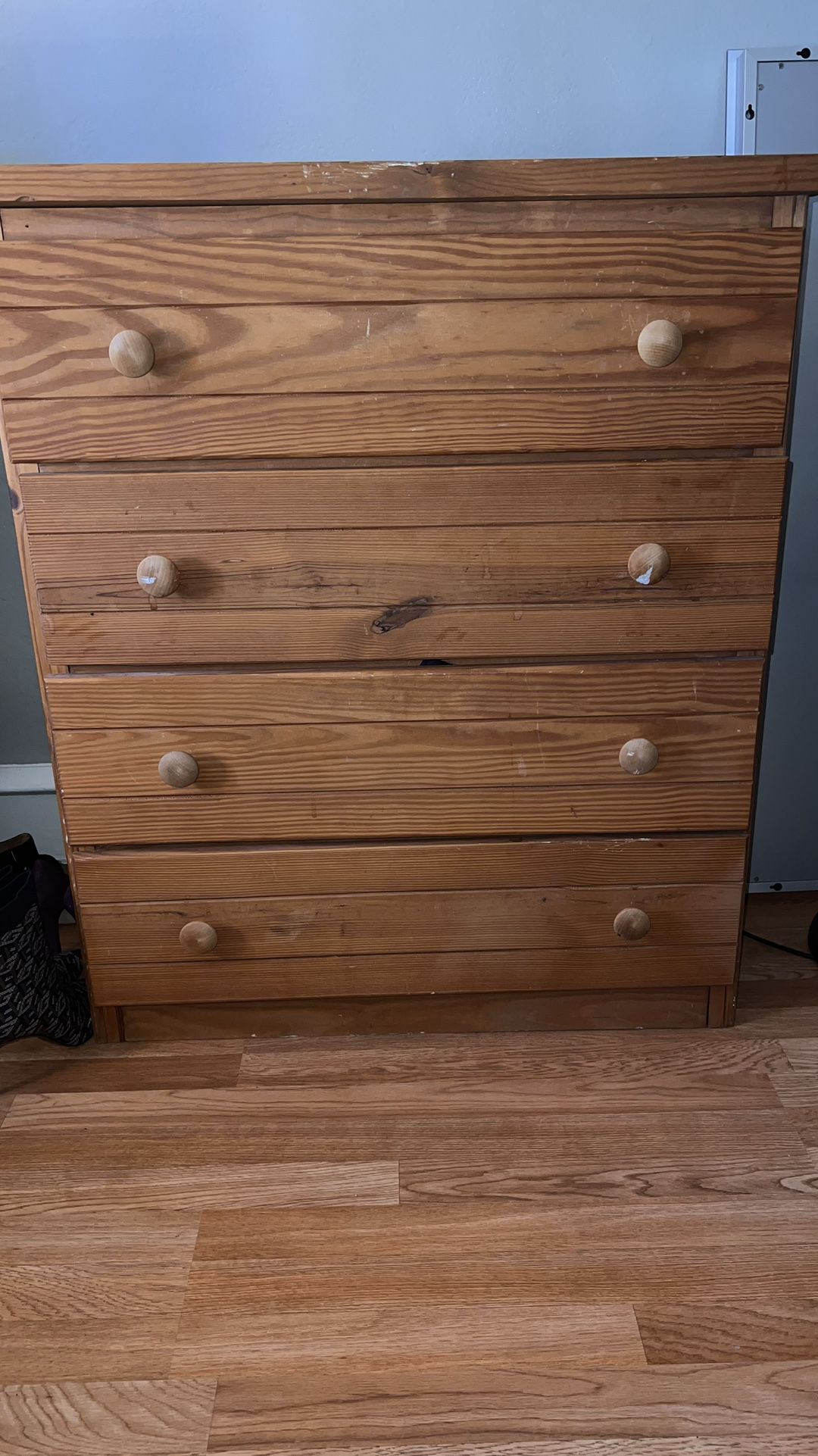 Wooden Dressers For Sale 