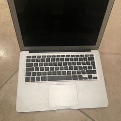 2015 MacBook Air 13 1.6/8/128 $250
