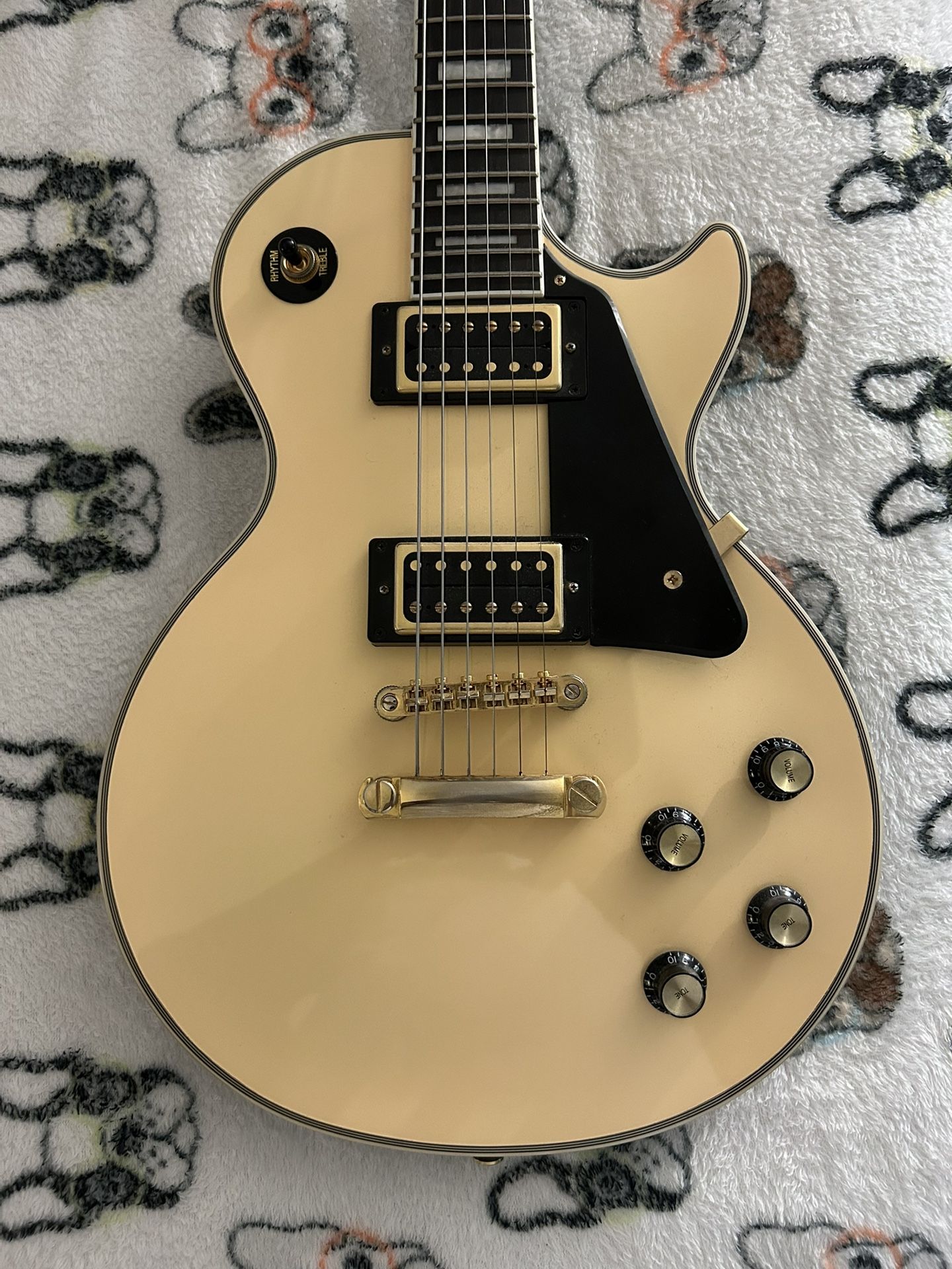 Epiphone Les Paul Custom Black Back ケース付 Epiphone Les Paul