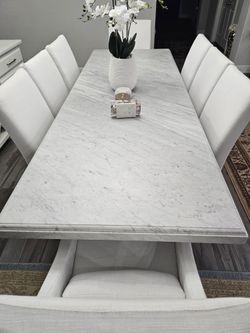 Marble Table 9'x3'.4"