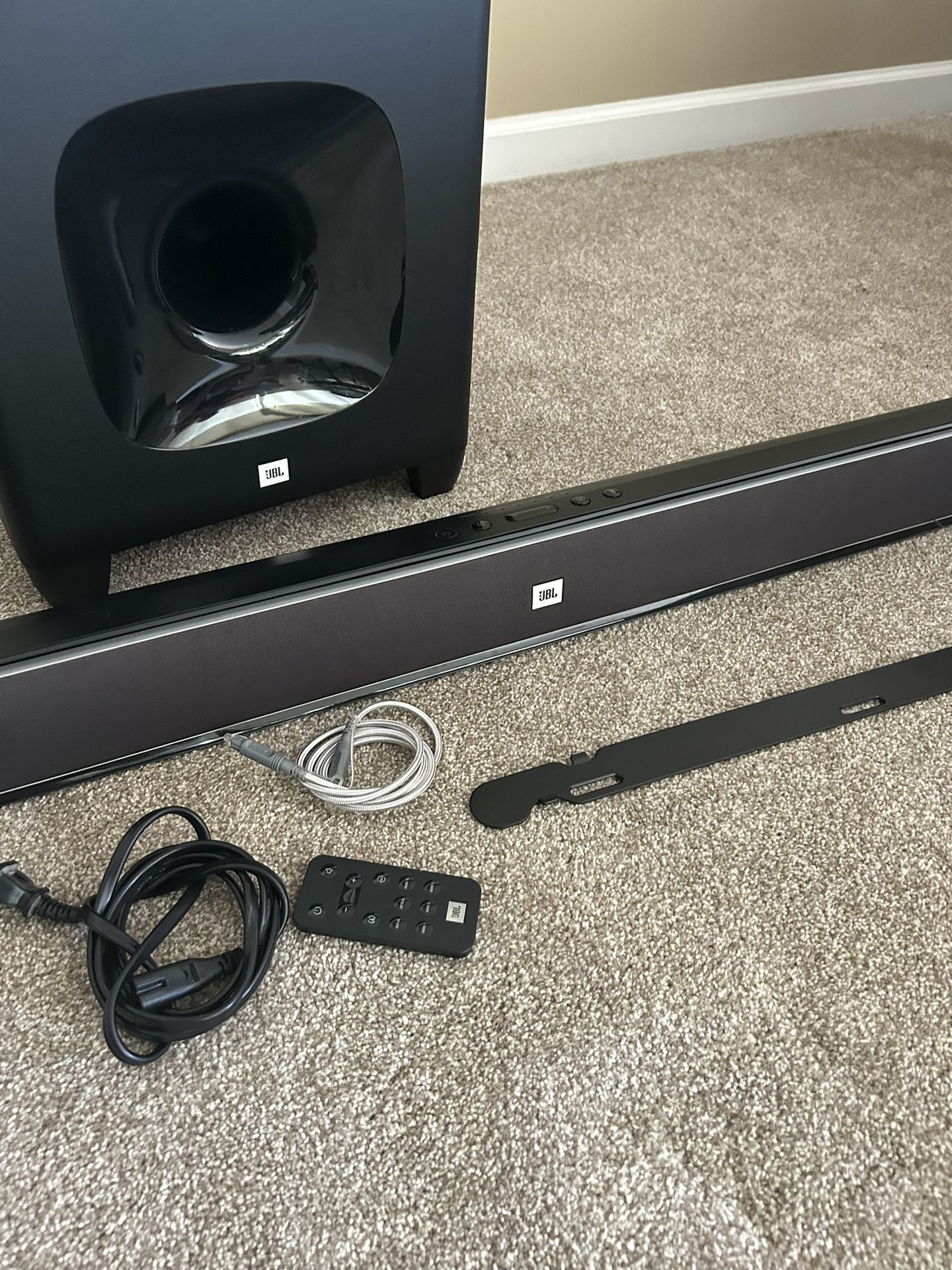 JBL Cinema SB400 Soundbar with 8" Wireless Subwoofer