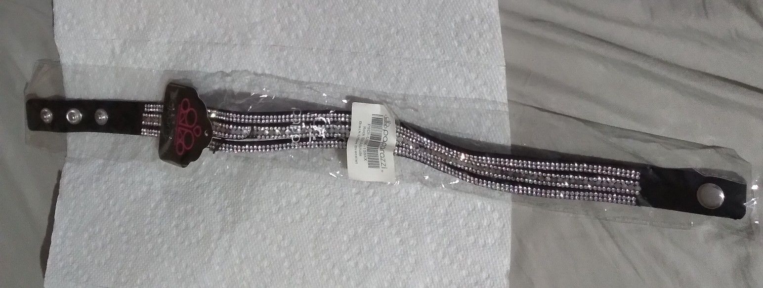 Paparazzi Chocker Necklace