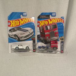 Hot Wheels/ Dodge Viper/ Optimus Prime/ Mattel