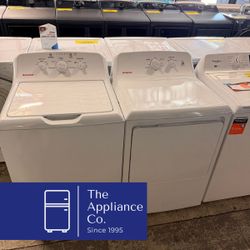 Hotpoint Top Load Washer and Gas Dryer Set