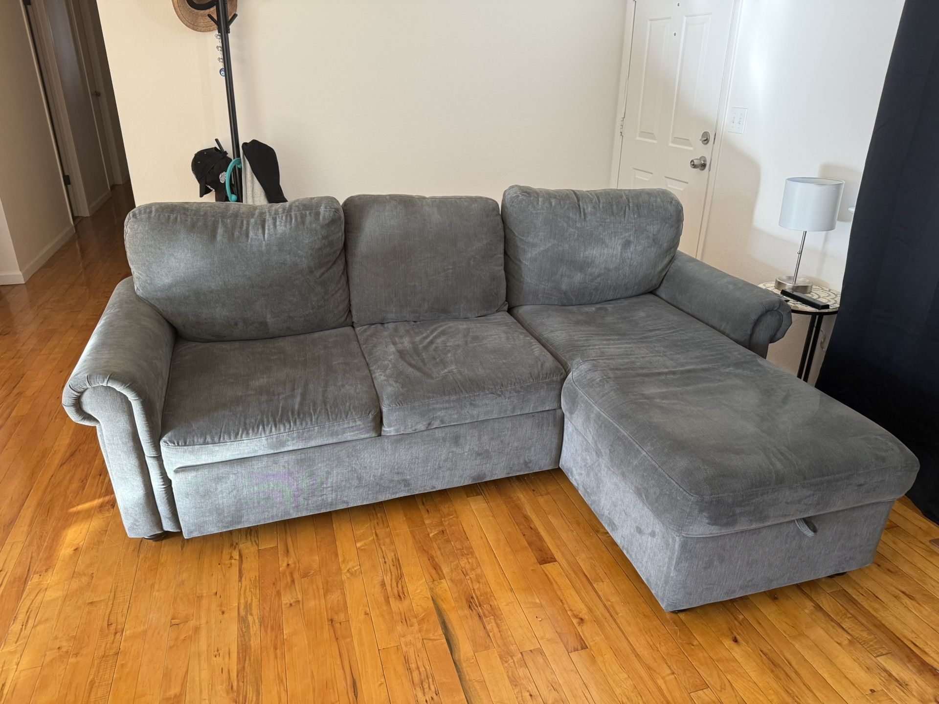 Great Couch Sectional With Storage