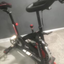 Schwinn IC3 Indoor Cycling Bike