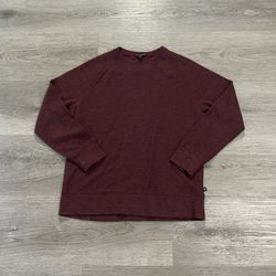 modern 2000s banana republic men's burgundy knitted longsleeve
