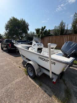 2013 Frontier Bay Boat with Yamaha Outboard Motor