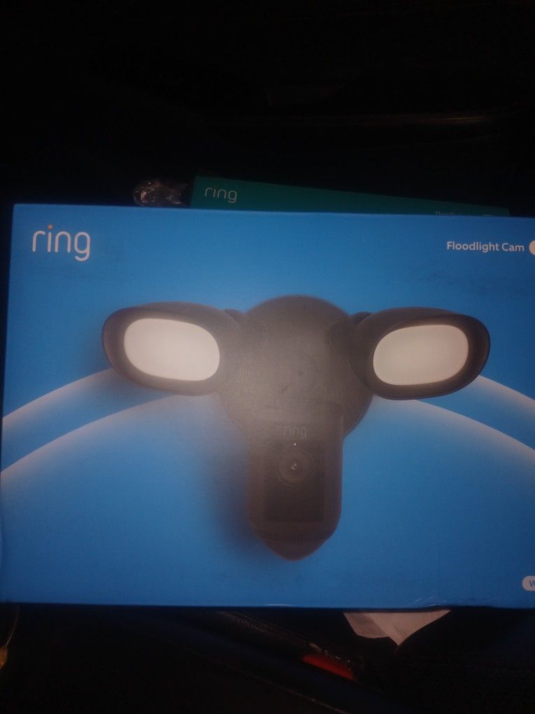 Floodlight Cam Pro Wired