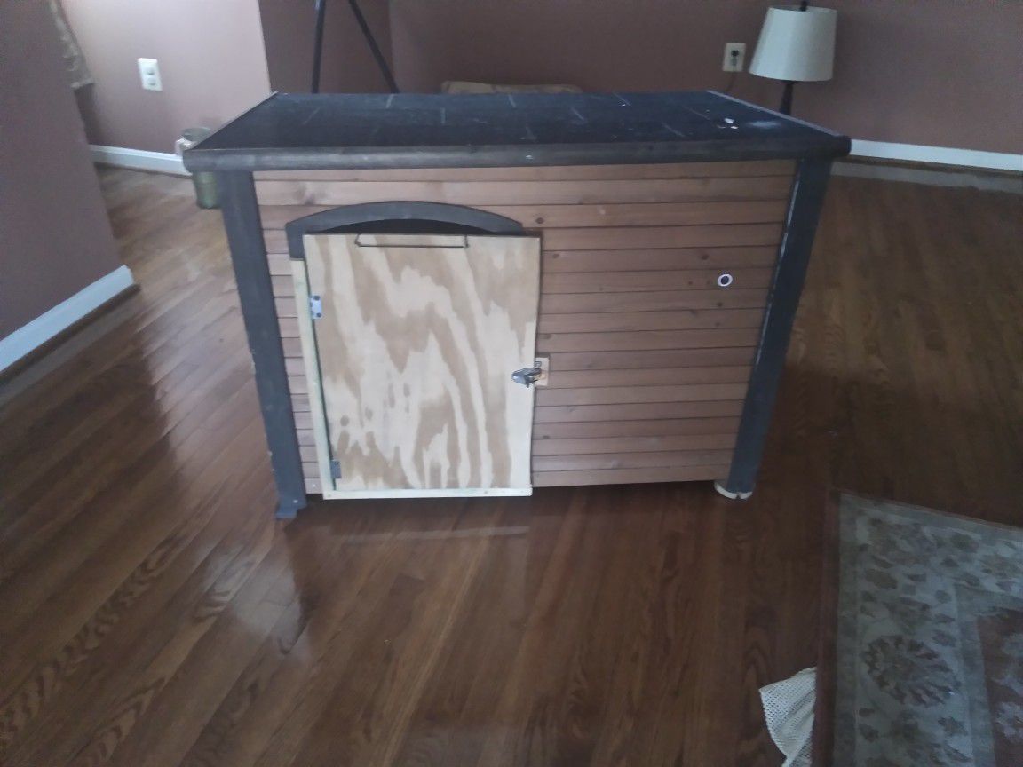 Dog house with door option "32" by "44"