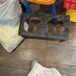 Pet Bowl Holder