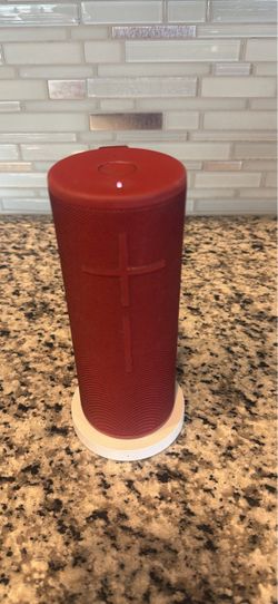 UE BOOM 3 Portable Bluetooth Speaker/waterproof