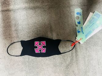 Off-White Black Face Mask with Pink Arrow Logo