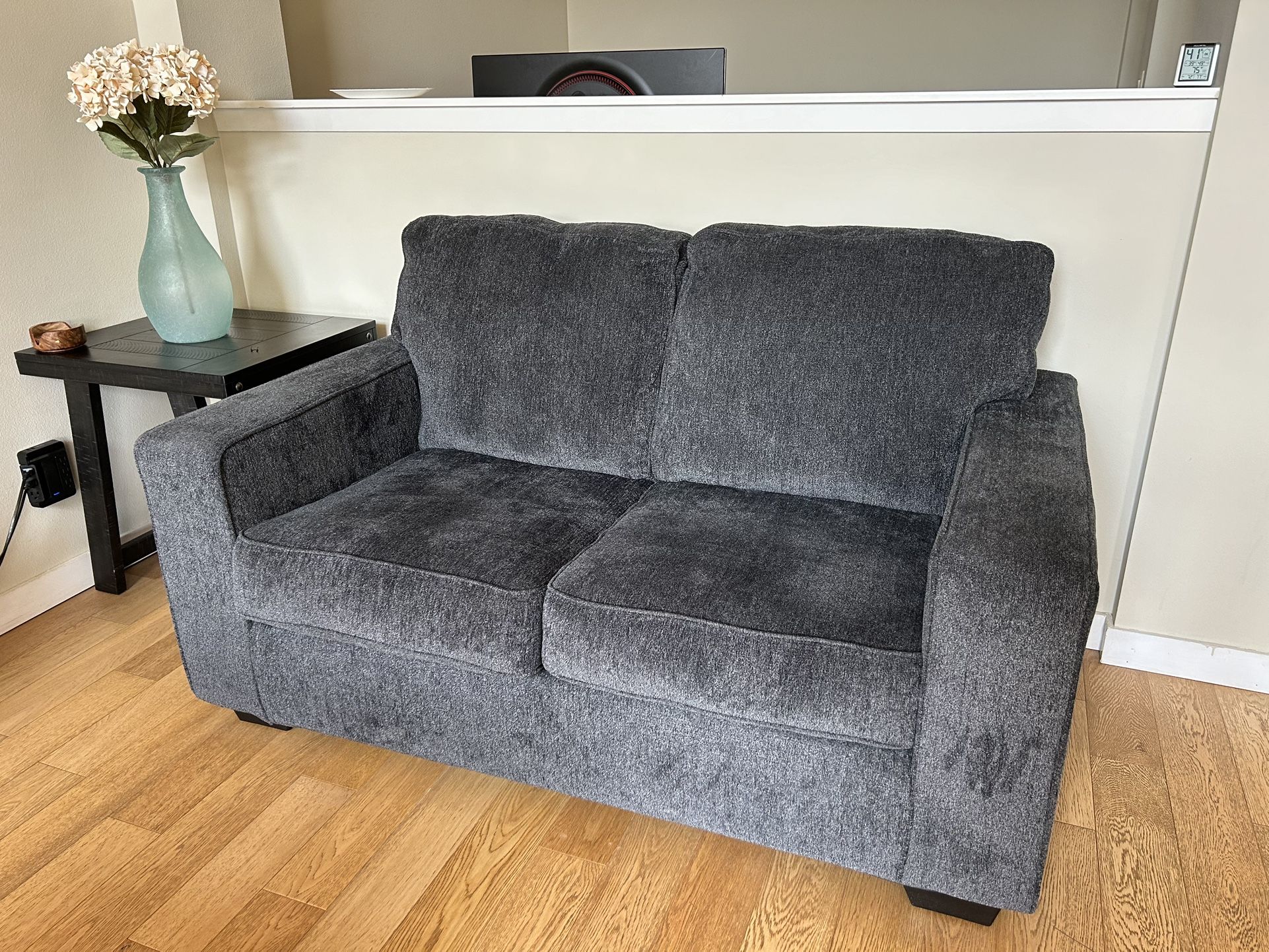 Love Seat