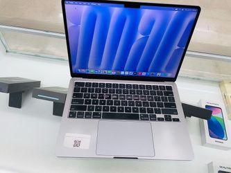 MacBook Air m2 8gb ram 256gb ssd