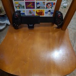 Wireless Bluetooth Controller For IPad, Tablet Or Cell Phones 