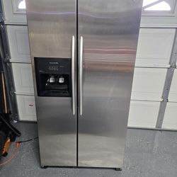 Kitchen Aid Side By side Stainless Refrigerator 