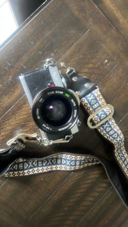 Vintage Camera - Working + Bag and original Accessories