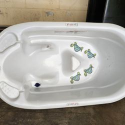 Bath Tub For Infant Or Toddler