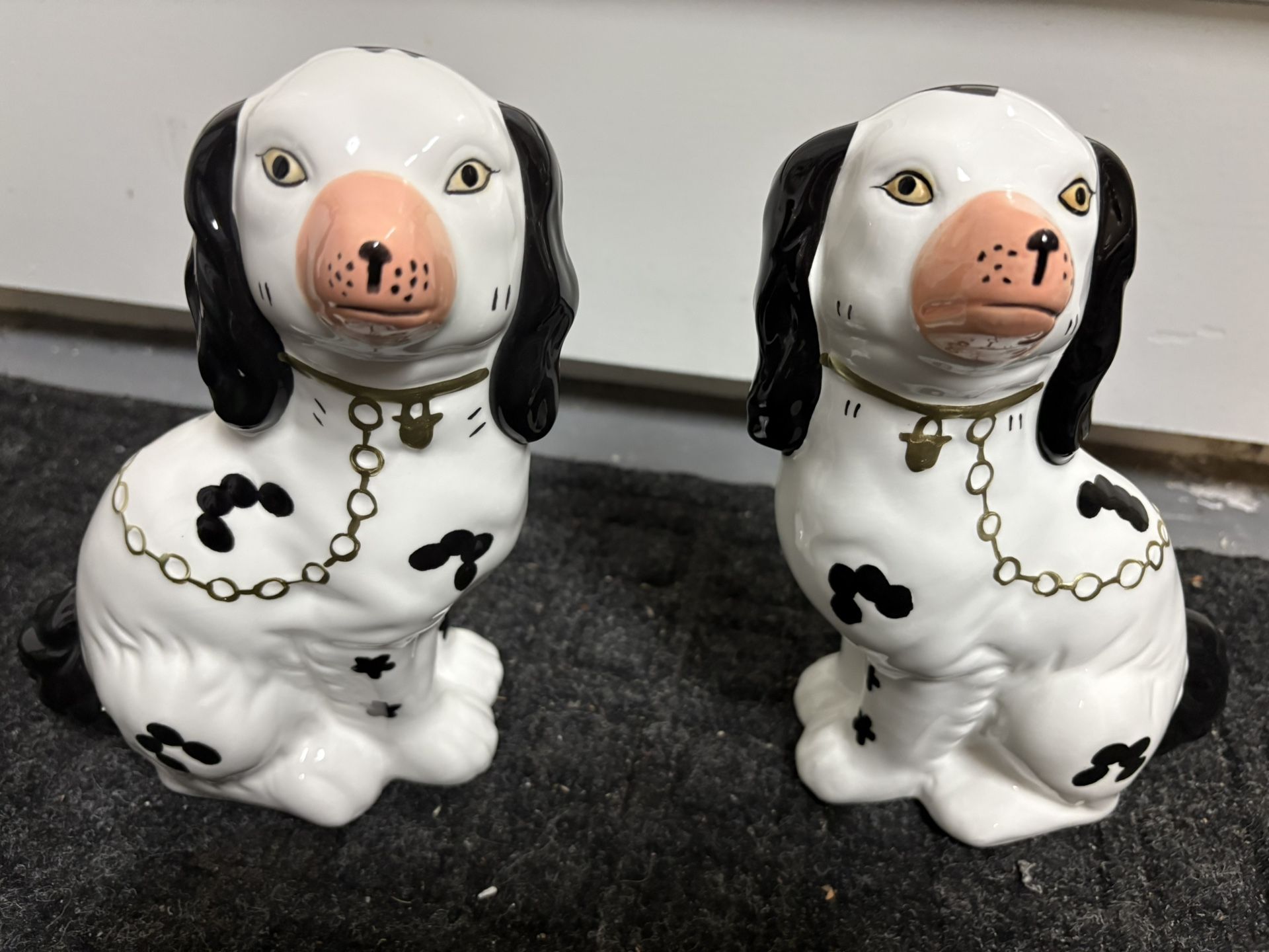 2 Black & White English Staffordshire Cavalier King Charles Spaniel Dog Statues. Antique England Staffie Look. PERFECT PAIR. Also, Foo Fu Doggies.