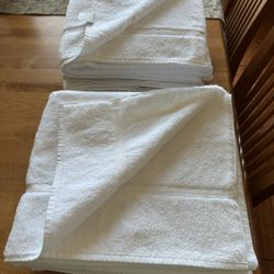 7  Towels  For $25