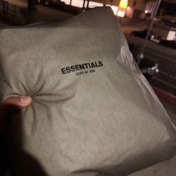 ESSENTIALS FEAR OF GOD 