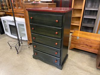 Red and Black Stained Classic 5 Drawer Dresser
