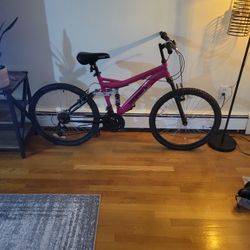 GIRLS BIKE
