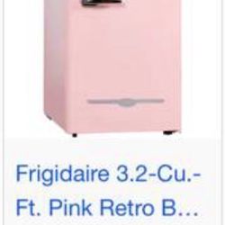 Frigidaire 3.2 mini refrigerator