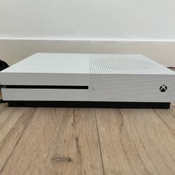 Xbox One S