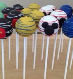 Mickey mouse cake pops (ea)