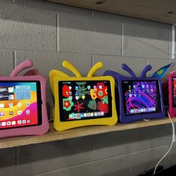 iPads. Computer PCs. iMacs. Etc. Espanol 