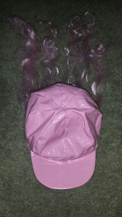 Child size hat w/attached wig
