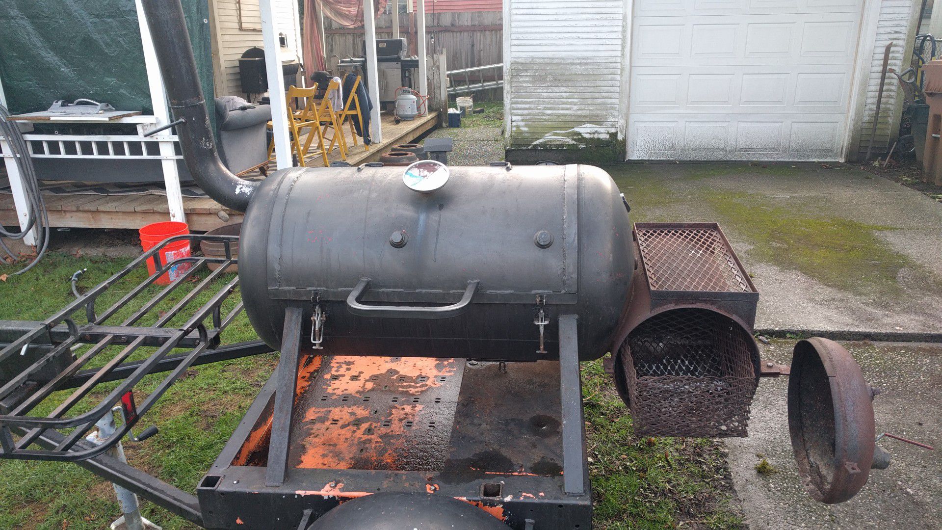 BBQ Smoker, Trailer with Title