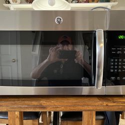 Microwave Oven for Sale in Castle Rock, CO - OfferUp