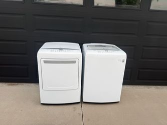 Washer and Gas Dryer