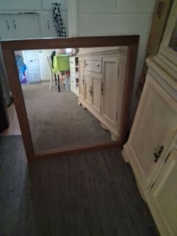 Wall mirror