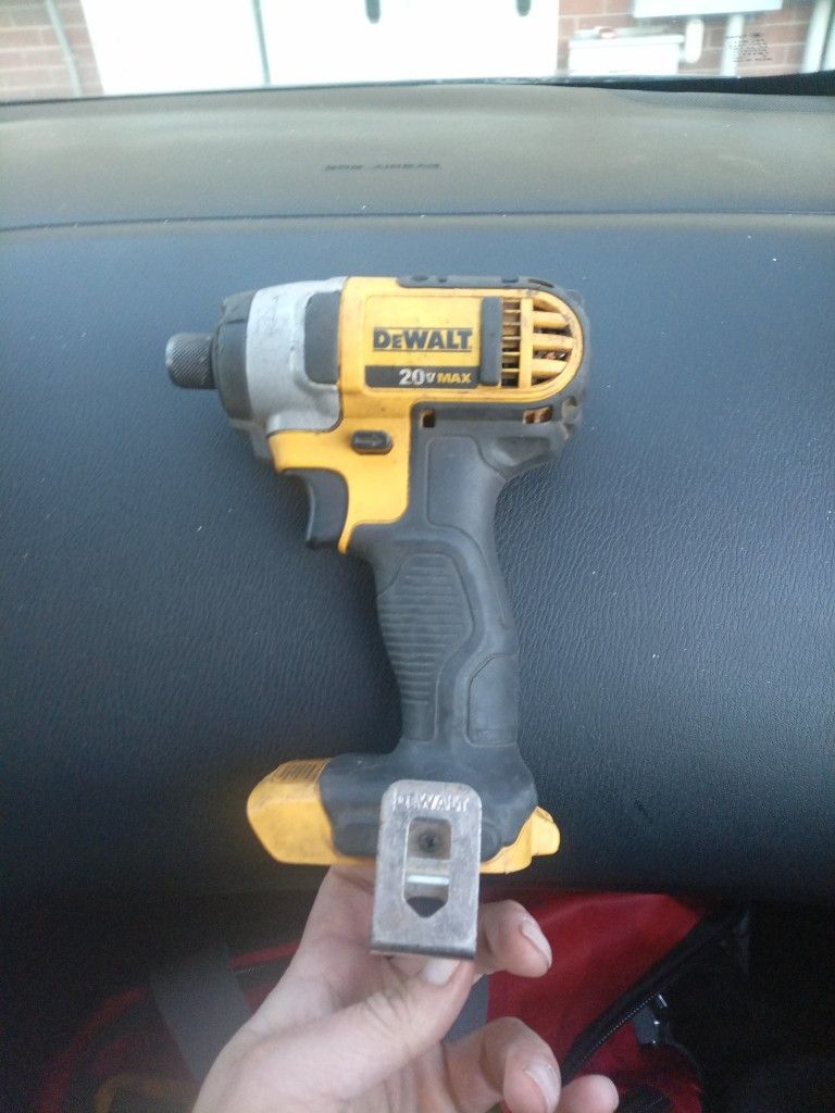DeWalt 20vMax Impact Drill