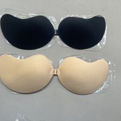New Women Strapless Set Size B Cup