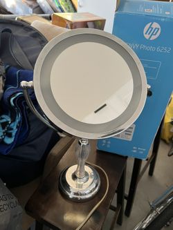 Make Up Mirror 