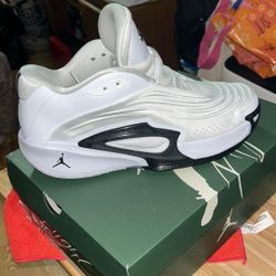 Jordan Luka 3 basketball shoe