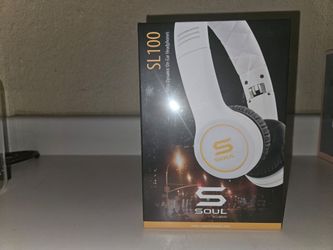 Soul by Ludacris SL100 Ultra Dynamic On-Ear Headphones in a white and gold color scheme.