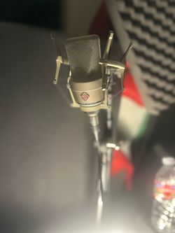 Neumann TLM 103 Large-diaphragm