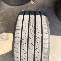 245/40/17 Continental ContiProcontact Like New Tread (1)