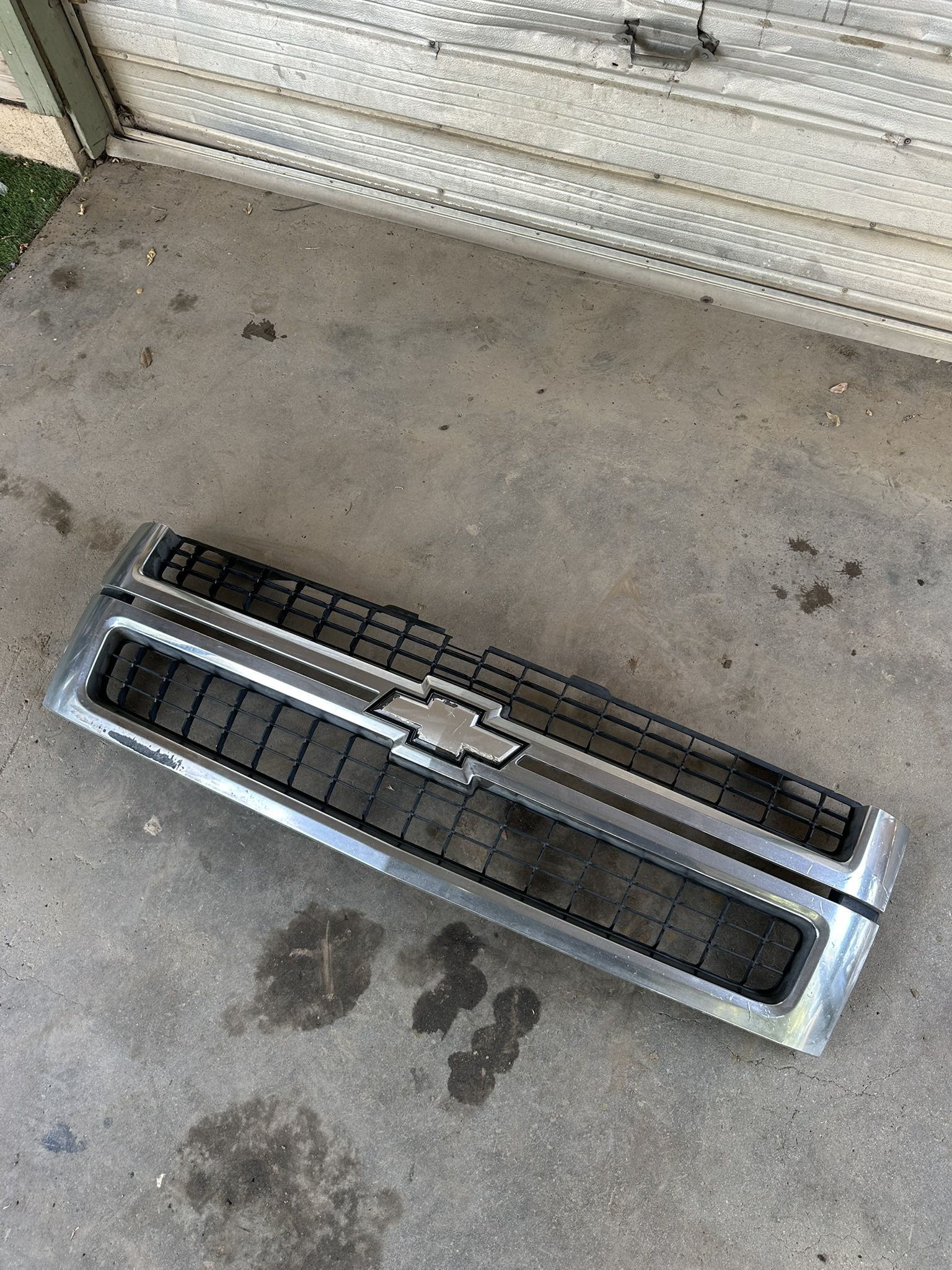 Silverado HD Grill 07-13