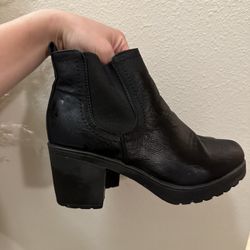 Women’s Black Boot