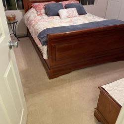 Bedroom Set - 6 Piece Solid Wood Set